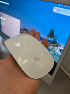Apple iMac 24" M1 CPU 256GB SSD / 8GB RAM - Like new, w/o box