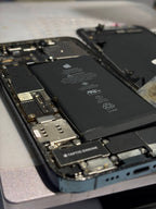 電話維修 - iPhone 電池更換 (原廠零件) Phone Repair - Battery Replacement (Genuine Parts)